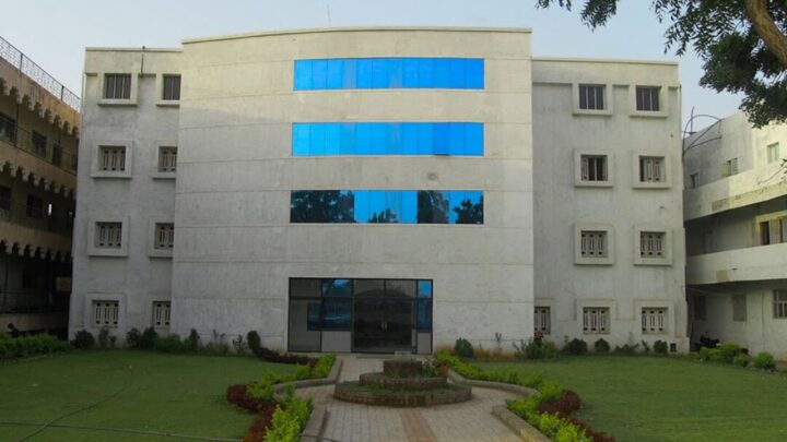Gujarat Nursing Mission